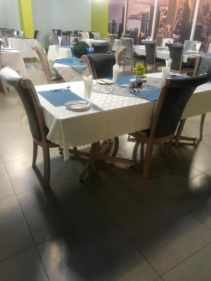 Hotel Galaxy Tower Йоханесбург Екстериор снимка