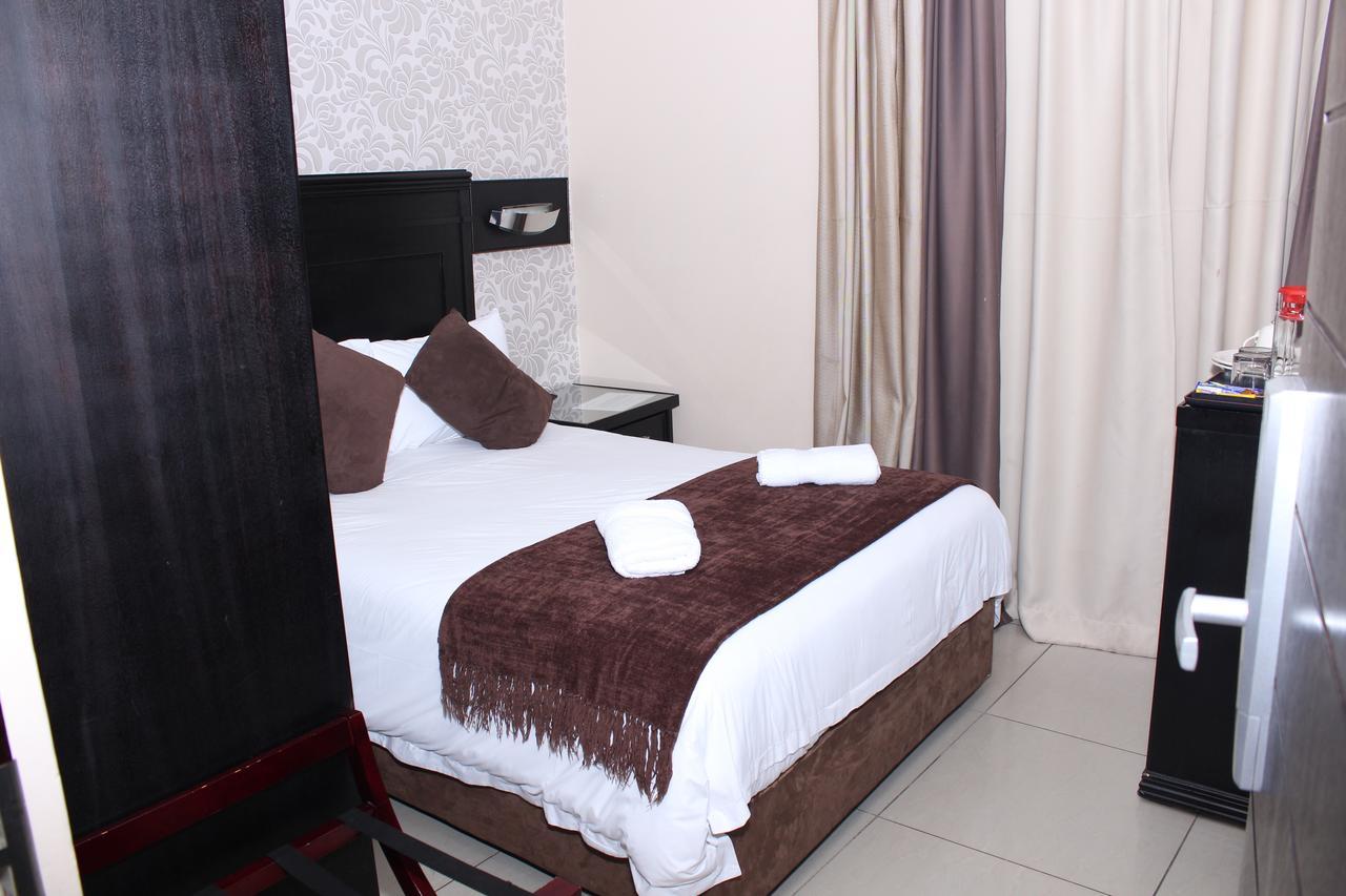 Hotel Galaxy Tower Йоханесбург Екстериор снимка