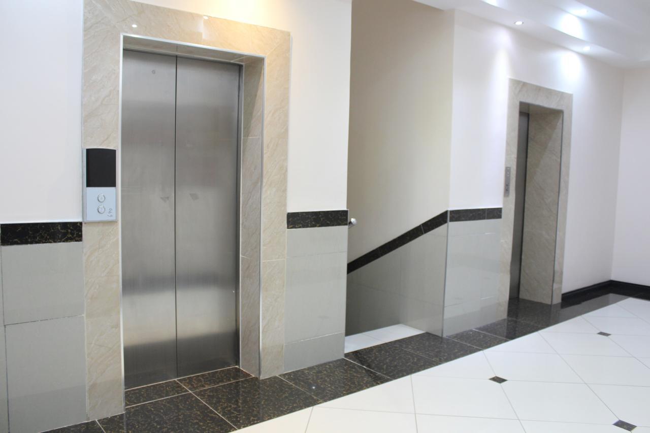 Hotel Galaxy Tower Йоханесбург Екстериор снимка